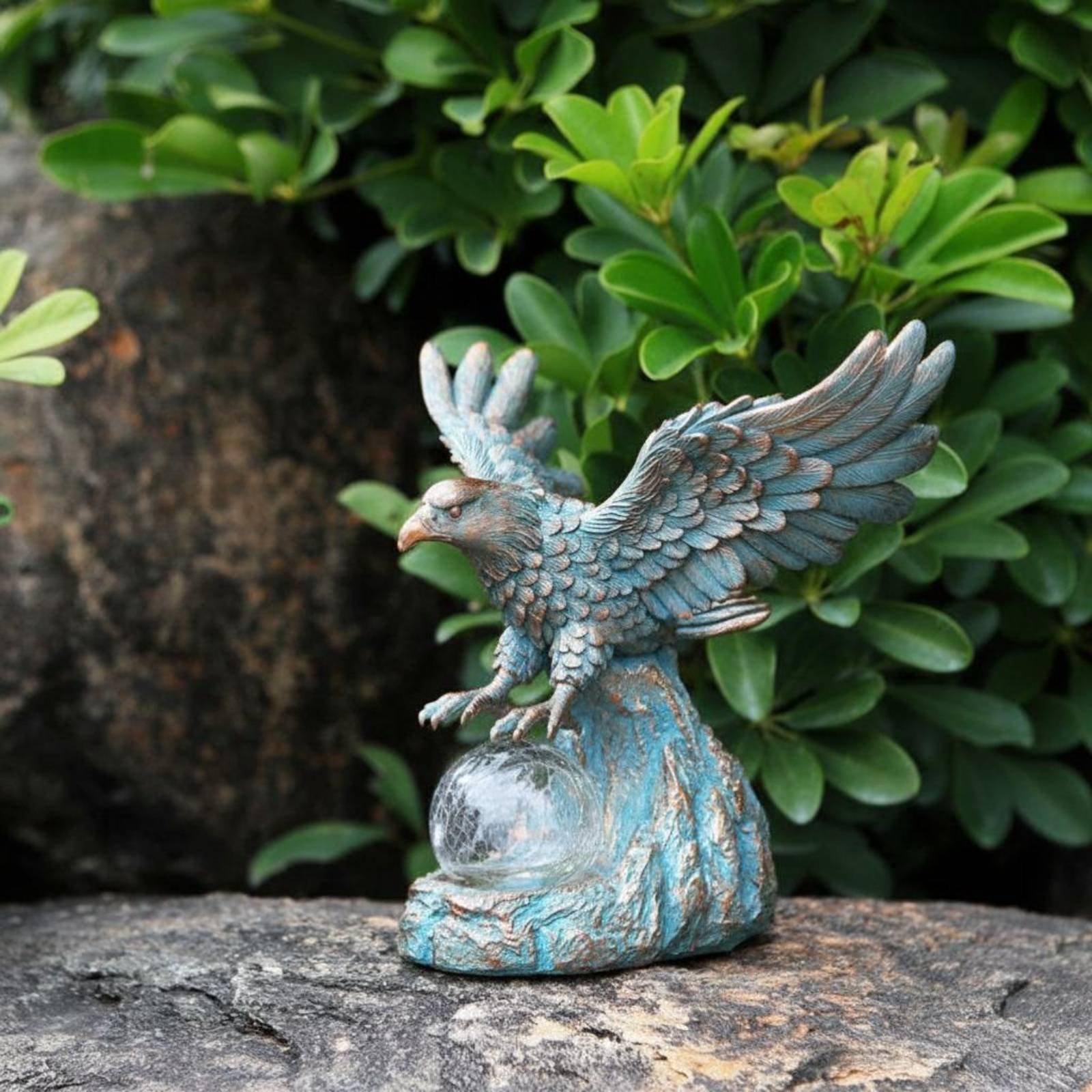 Luz de estátua Solar Eagle à p - Outdoor Lighting Pathway avaliação e preço